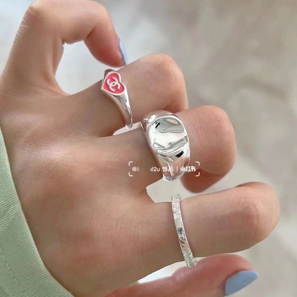 Ch*el rings
